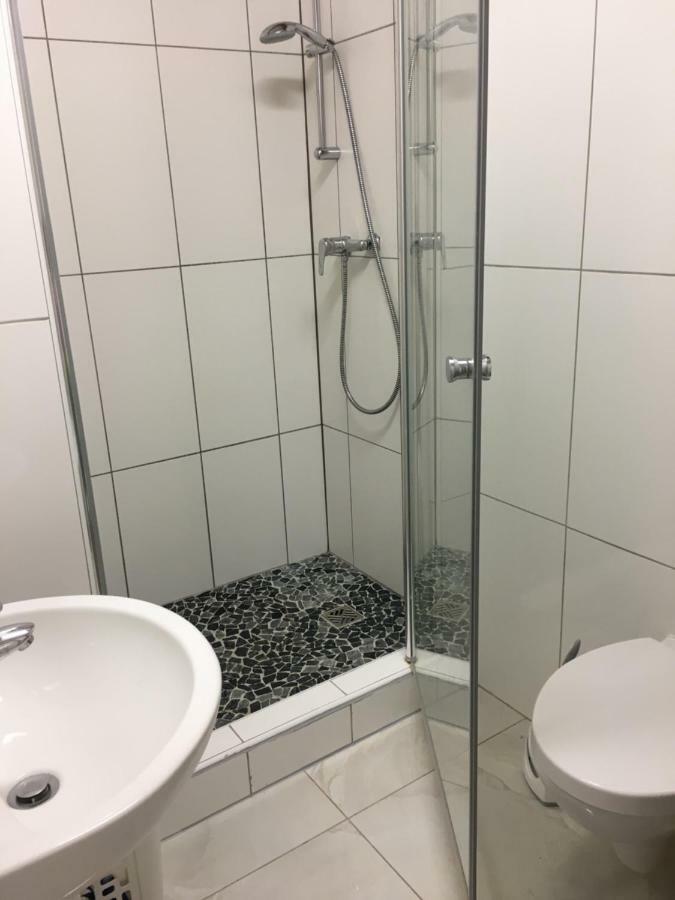 Studio Tati Διαμέρισμα La Neuveville Εξωτερικό φωτογραφία